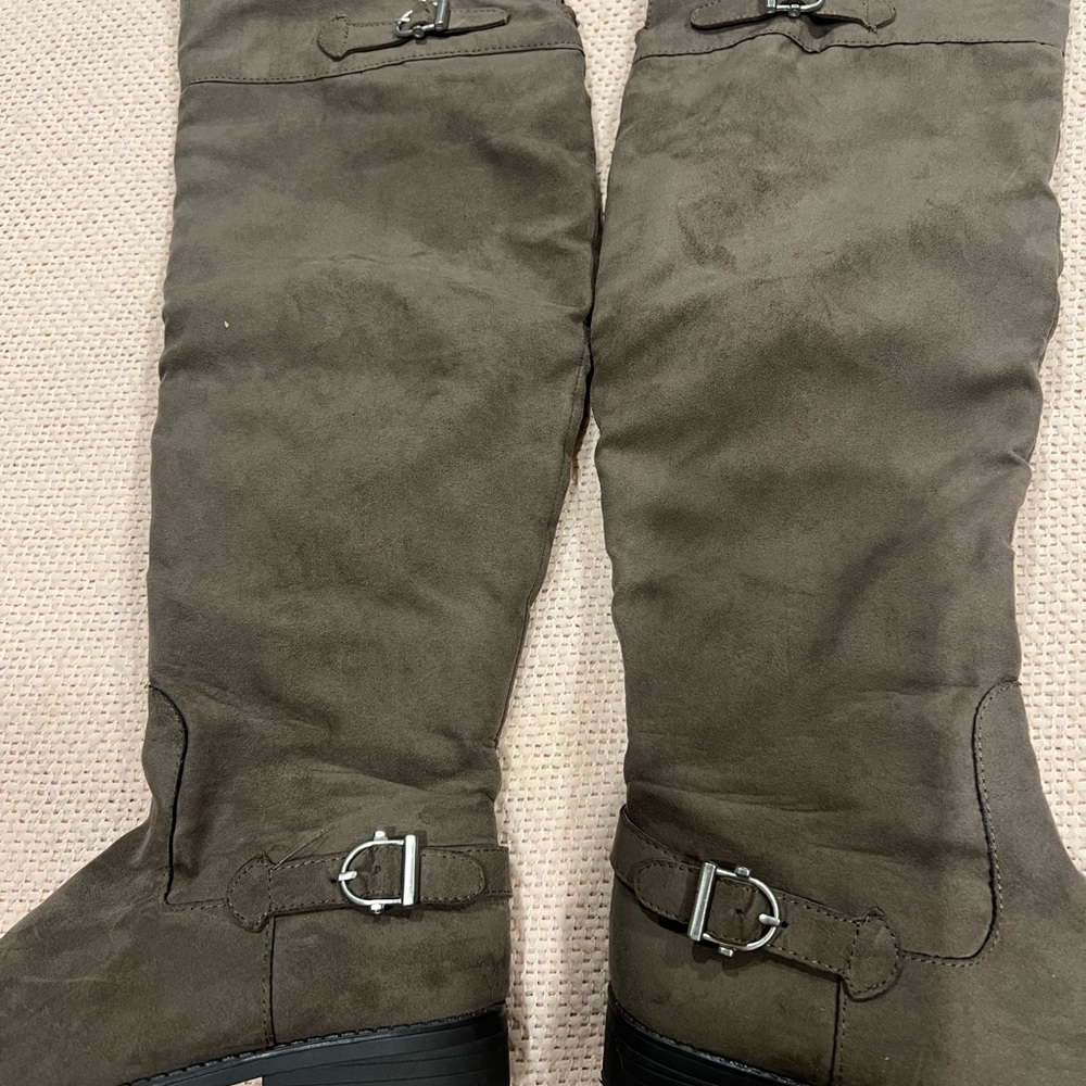 Brown Knee-High Boots with Buckle Detail